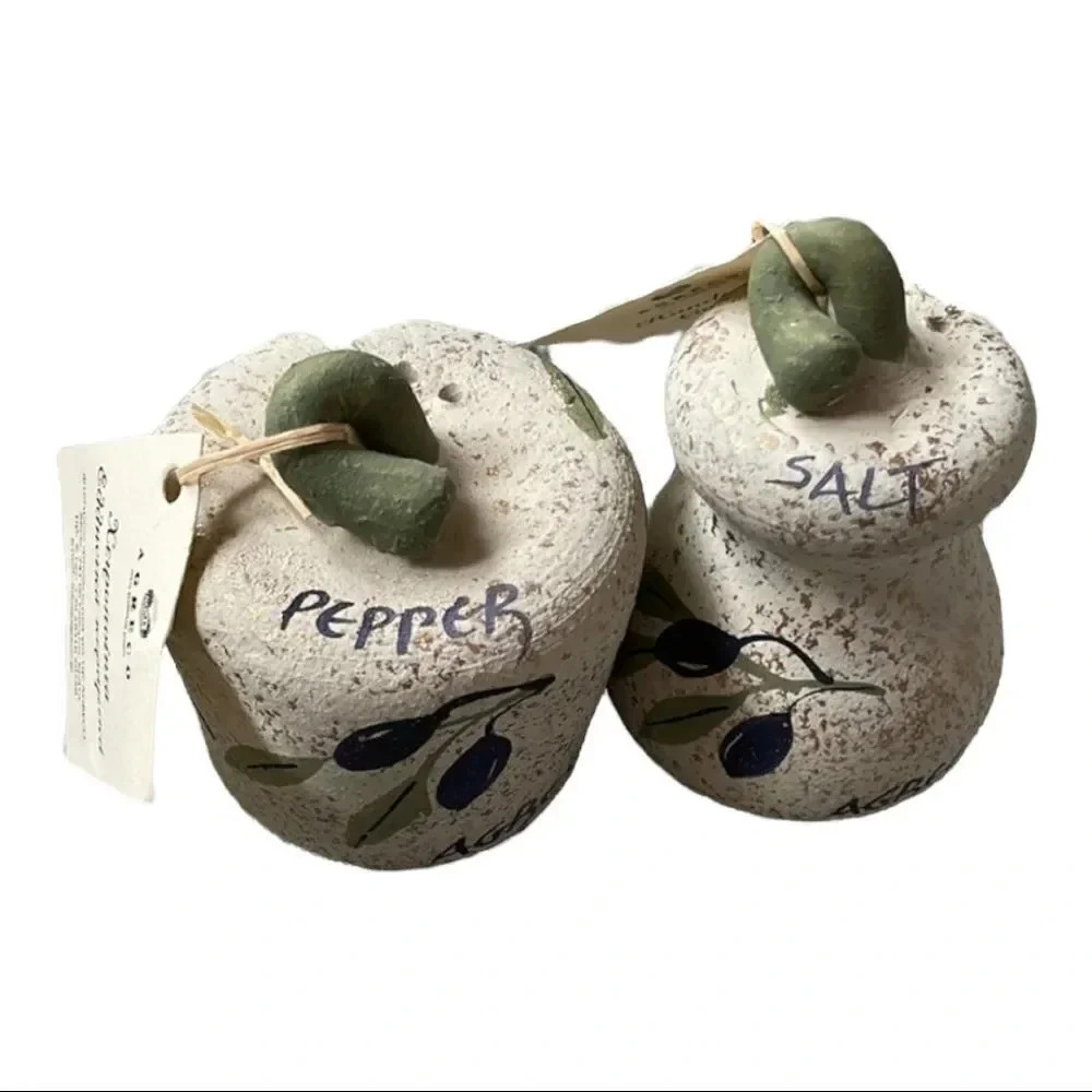 🔥4/$20 Ceramic Salt and  Pepper Shakers